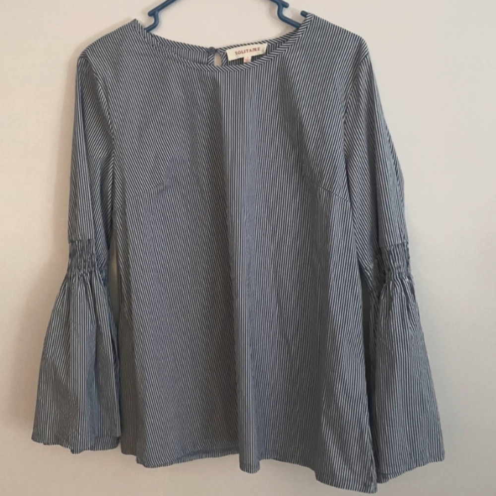 Solitaire size Large Blue and White Striped Blouse